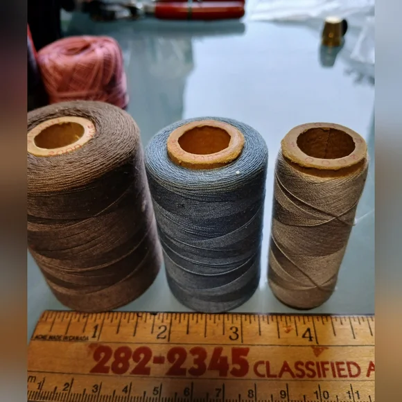 Various Colored Threads - Picture 2 of 2